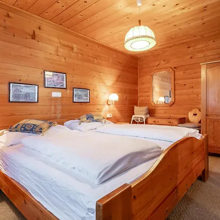Huberhof 2 Apartman