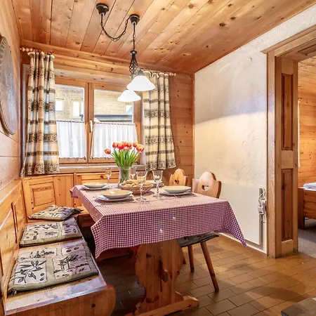 Huberhof 2 *